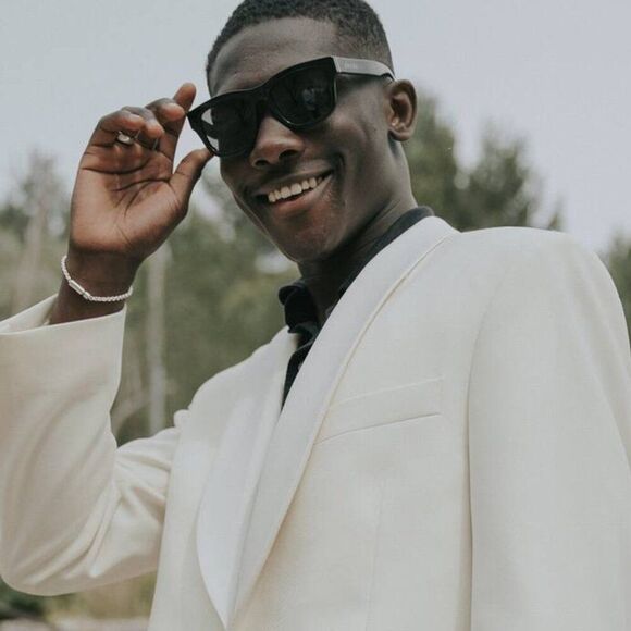 Gucci Accessories - 💯 NEW GUCCI GG1135S 002 BLACK GREY SUNGLASSES